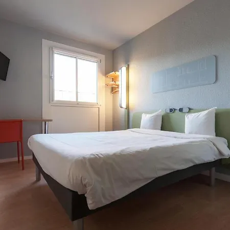Ibis Budget Flensburg ホテル *